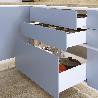 EMUCA CAJÓN EXTERIOR PROTONE 30KG CON GUÍAS DE EXTRACCIÓN TOTAL Y CIERRE SUAVE, ALTURA 178MM, PROFUNDIDAD 450MM, AC