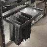 EMUCA LOTE DE 7 VARILLAS PANTALONERO PARA ARMARIOS Y VESTIDORES QUARTZ, PLÁSTICO Y ALUMINIO, TITANIO